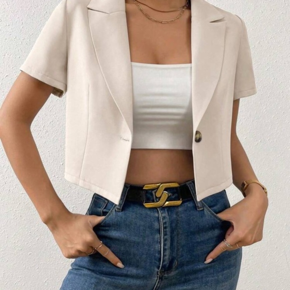 ✨ Dazy Beige Cropped Blazer XL‎ Neutral Chic Short Sleeve Tailored Layer✨